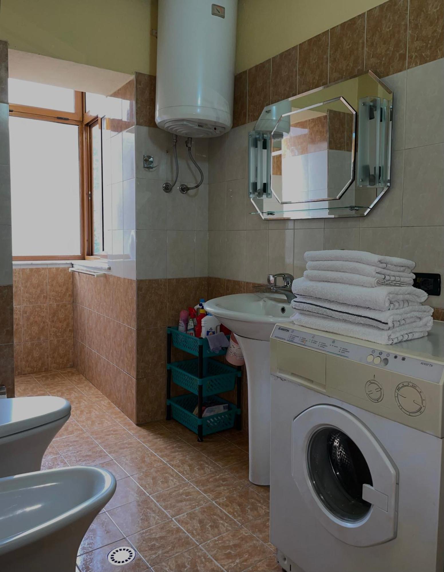 Central Apartment Shkodër エクステリア 写真