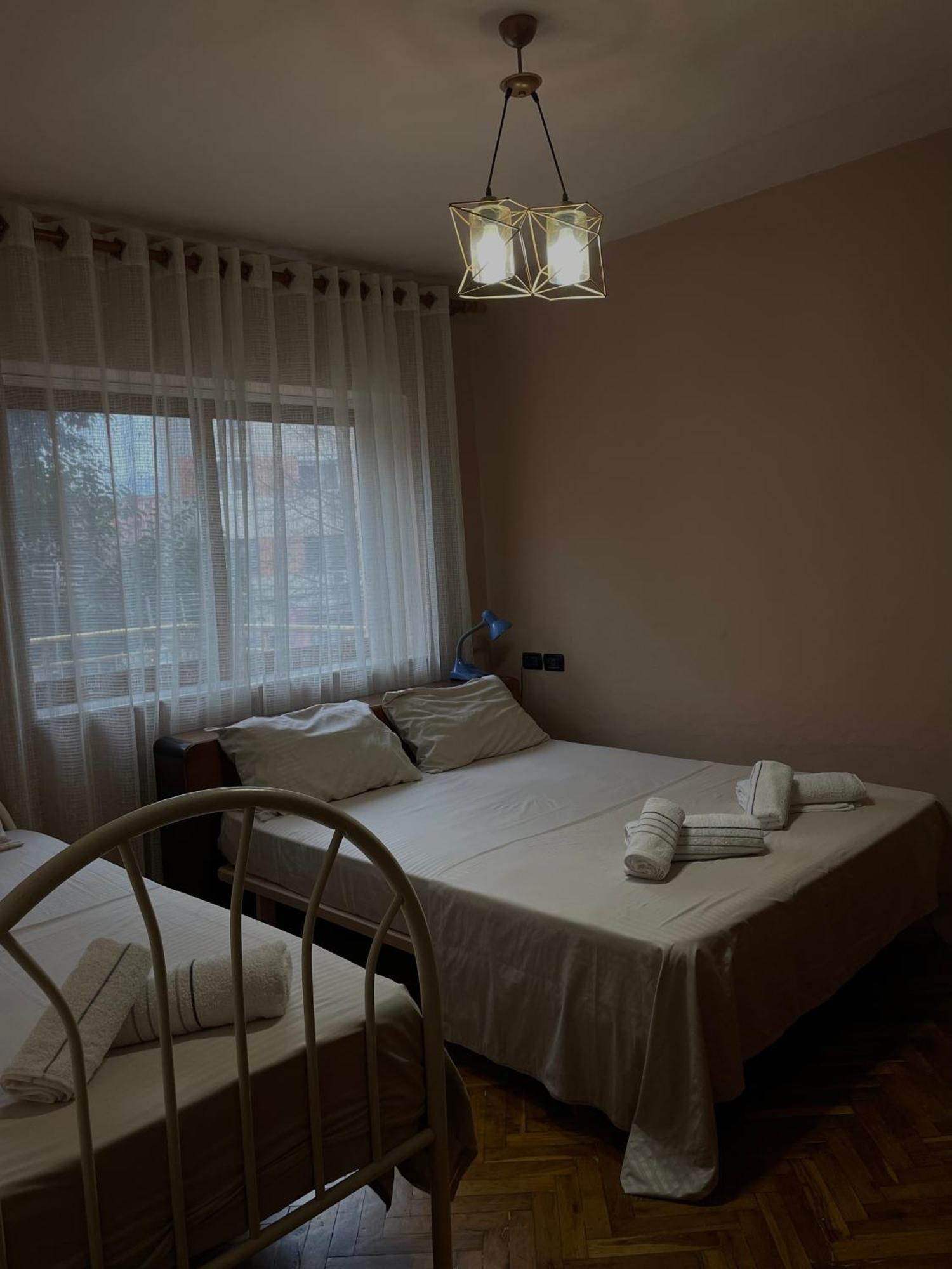Central Apartment Shkodër エクステリア 写真