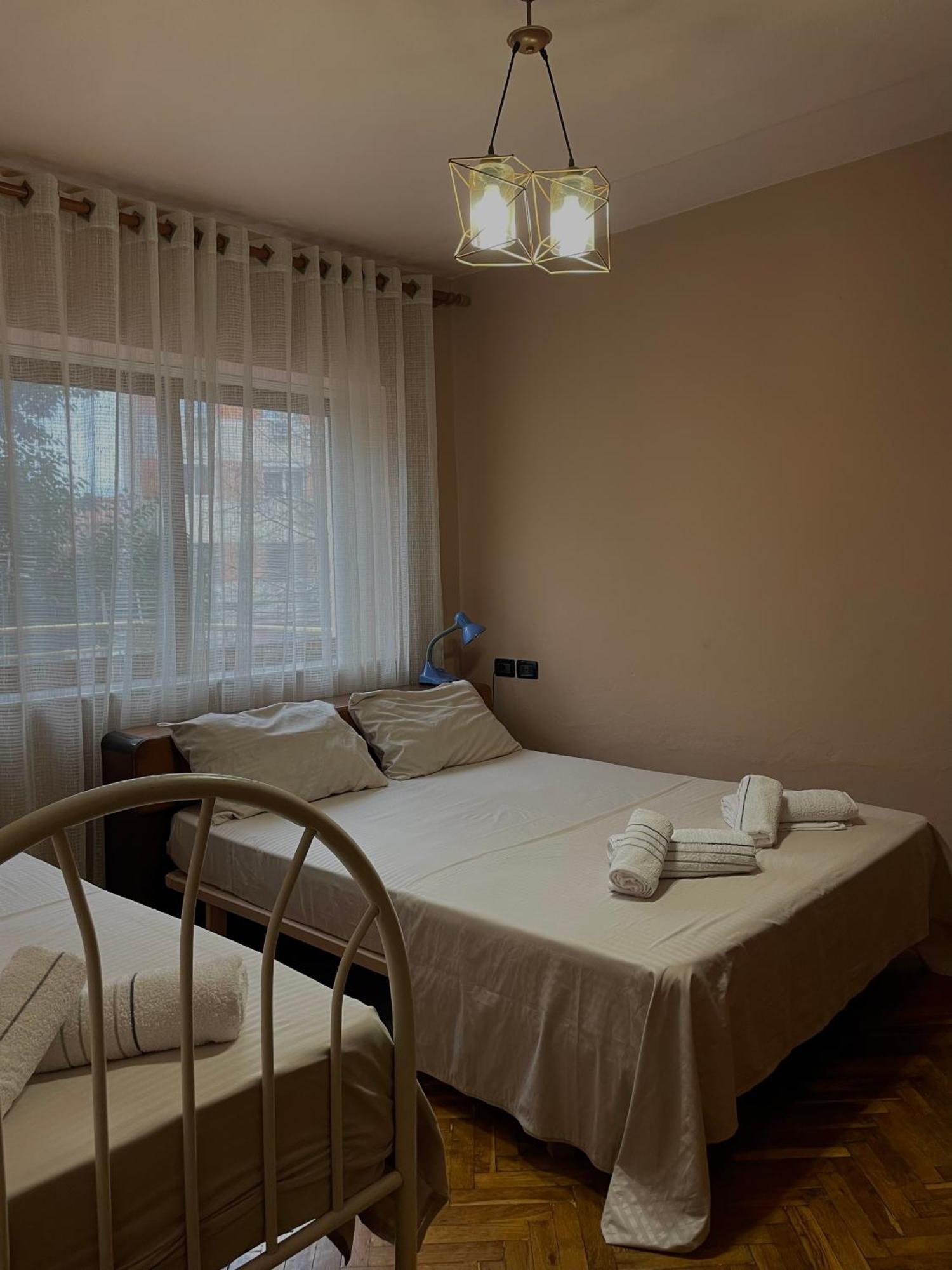 Central Apartment Shkodër エクステリア 写真